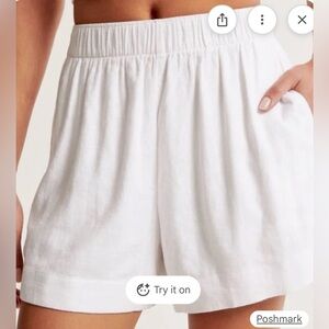 Abercrombie White Ultra High Waist Pull-On Linen Shorts, New With Tags, M, 3”